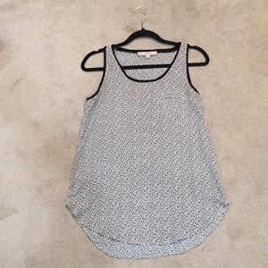 Printed Tank Top Black design w light pink